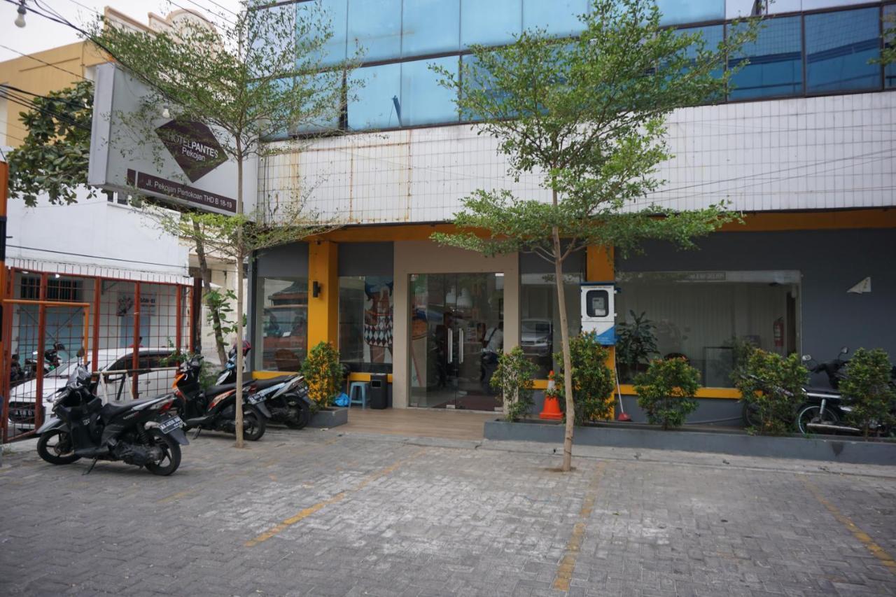 Hotel Pantes Kota Lama Semarang Exterior foto